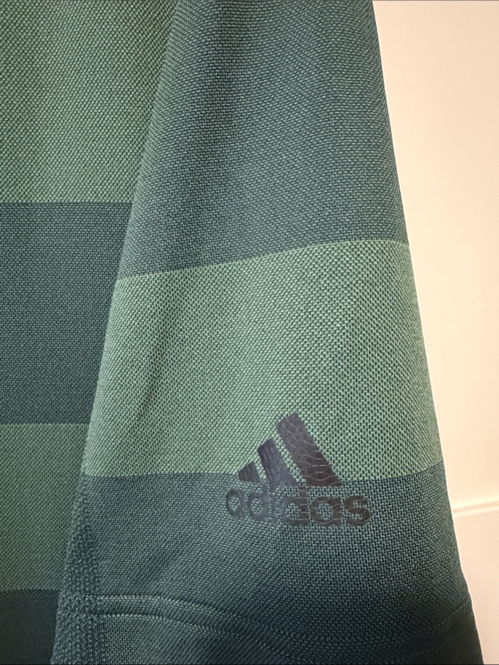 adidas Men's Dark Green & Olive golf Wide-Strip Polo size medium - Picture 5 of 6
